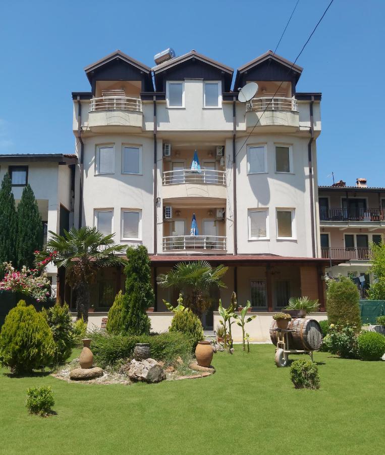 Celus Apartments Ohrid Exterior photo